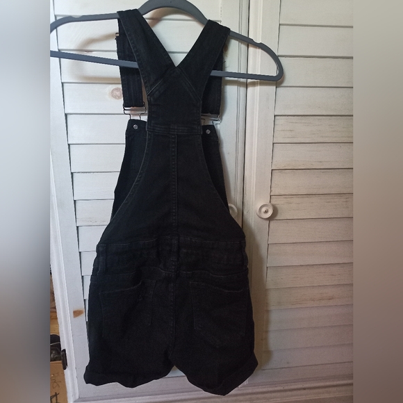 Overall shorts - Picture 4 of 4